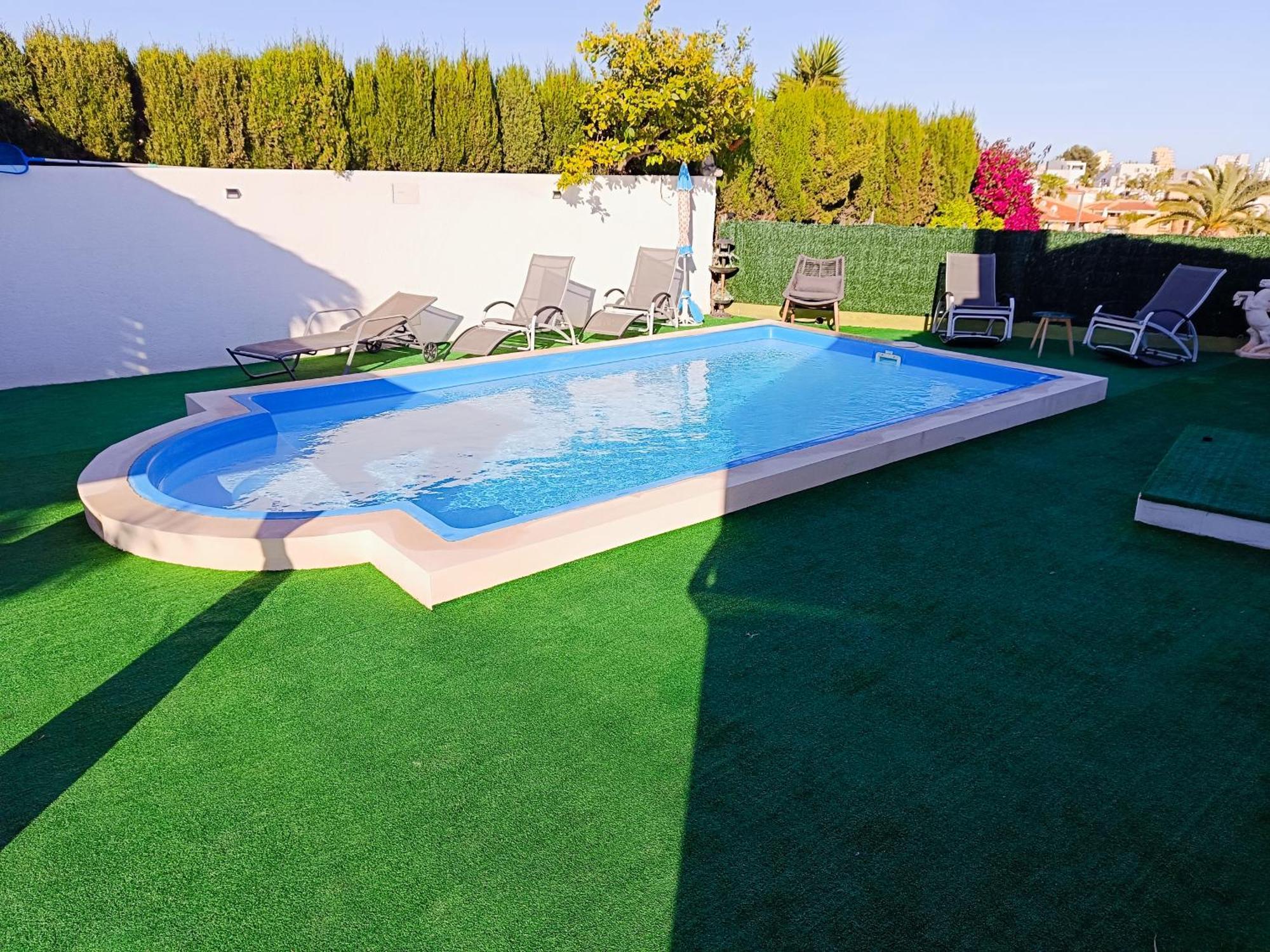 Villa Kristalina Calp Exterior foto
