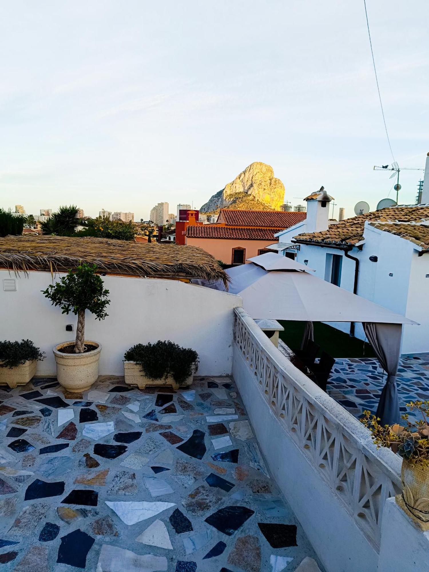 Villa Kristalina Calp Exterior foto